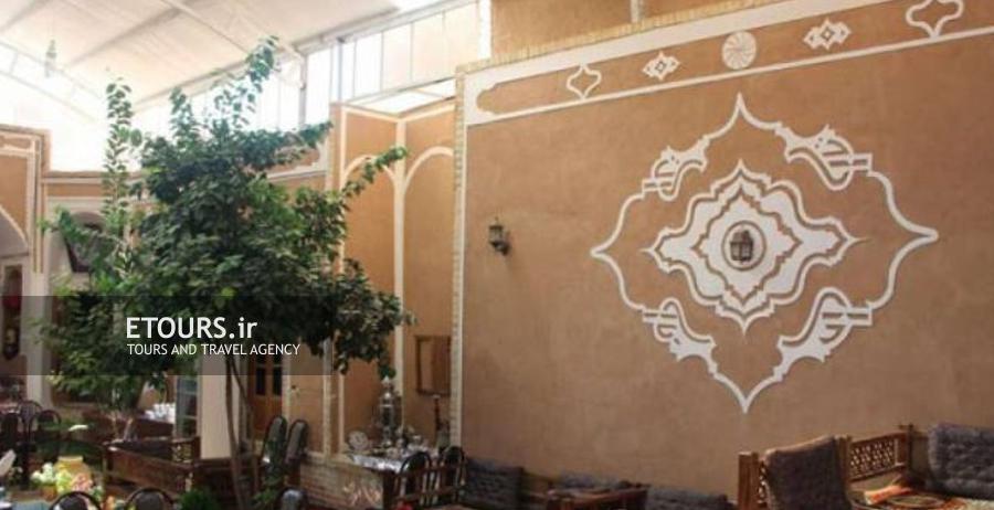 اقامتگاه سنتی خشت آباد 