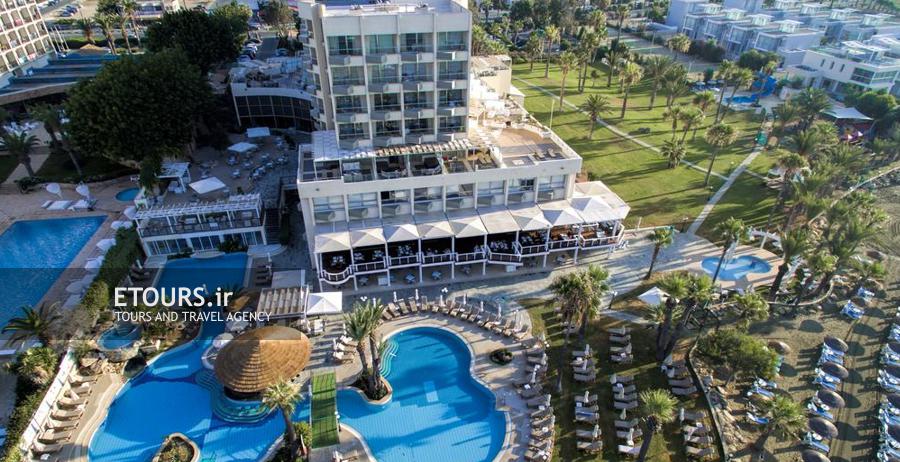 هتل گلدن بی بیچ لارناکا