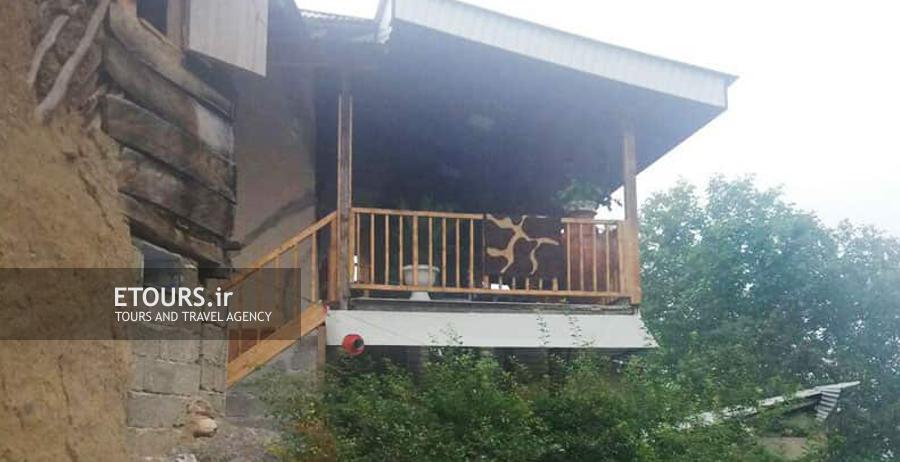 اقامتگاه سنتی ماه تی تی