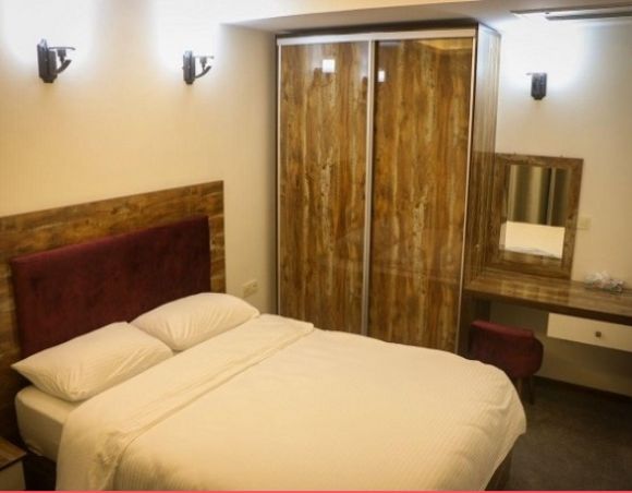 سوئیت دو خوابه