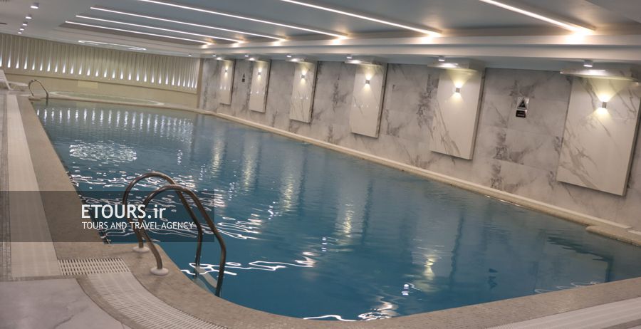 استخر هتل