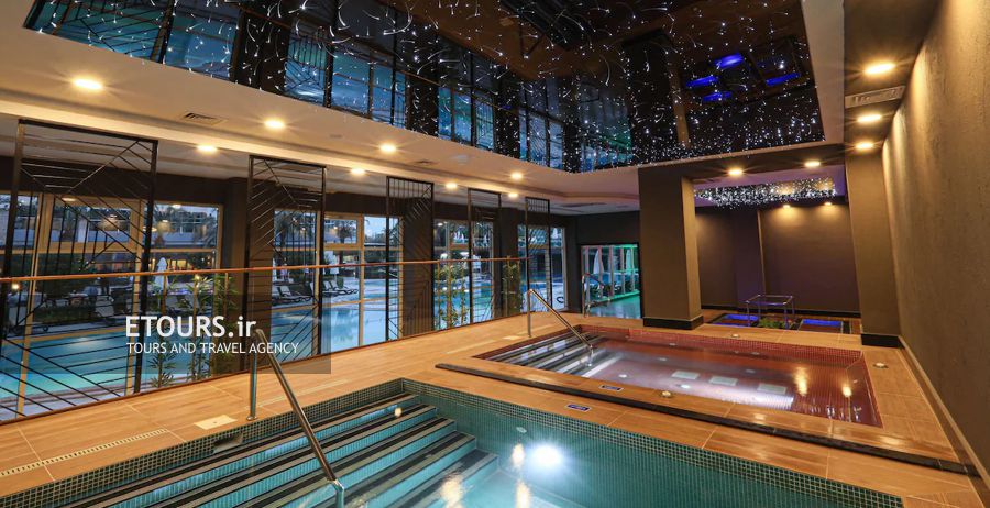 استخر سرپوشیده شروود