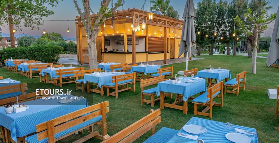 کافی شاپ ساحلی باروت