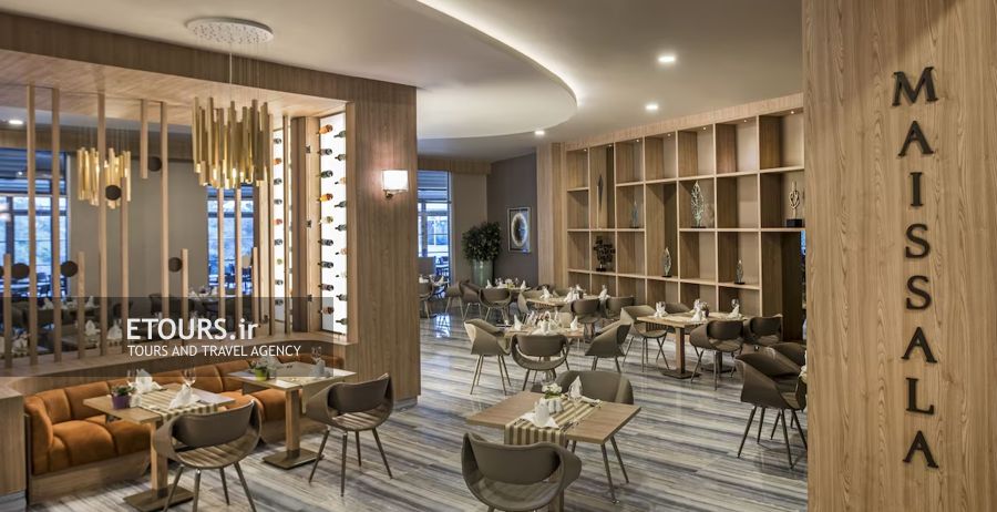 کافی شاپ دلفین