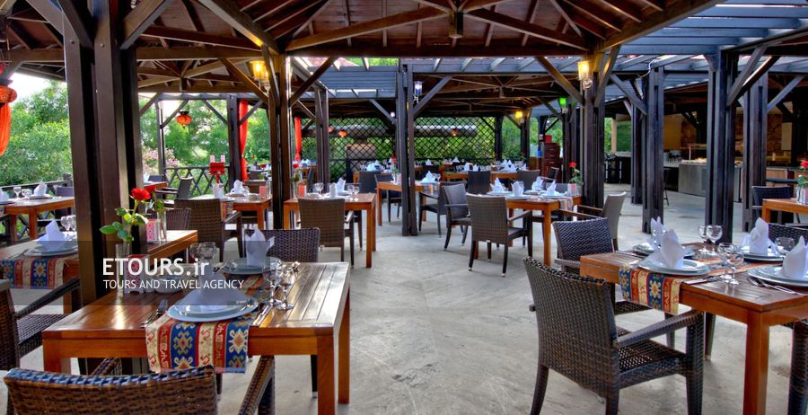 رستوران ساحلی آکوا